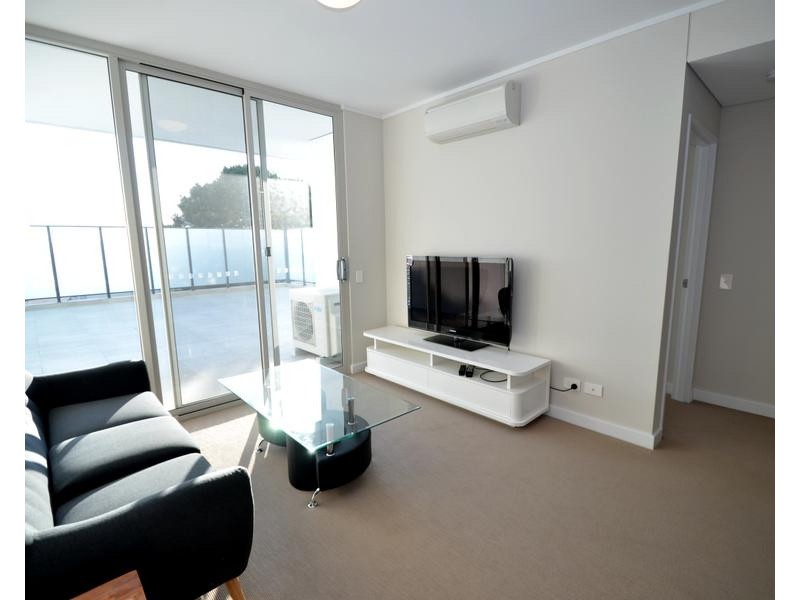 308/18 Cecil Avenue, Cannington WA 6107