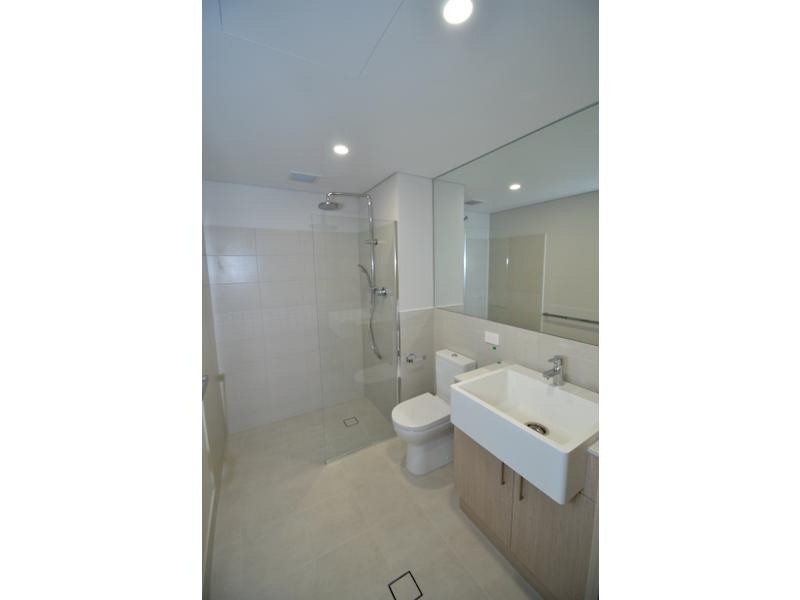 308/18 Cecil Avenue, Cannington WA 6107