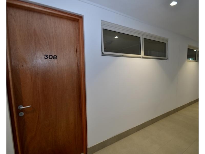 308/18 Cecil Avenue, Cannington WA 6107