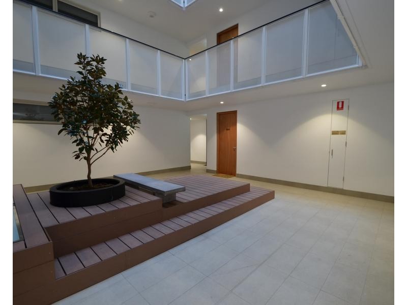 308/18 Cecil Avenue, Cannington WA 6107