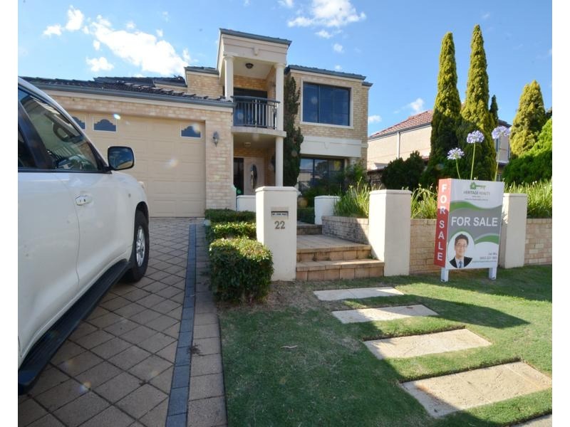 22 Kooralbyn Valley Cres, Jandakot WA 6164