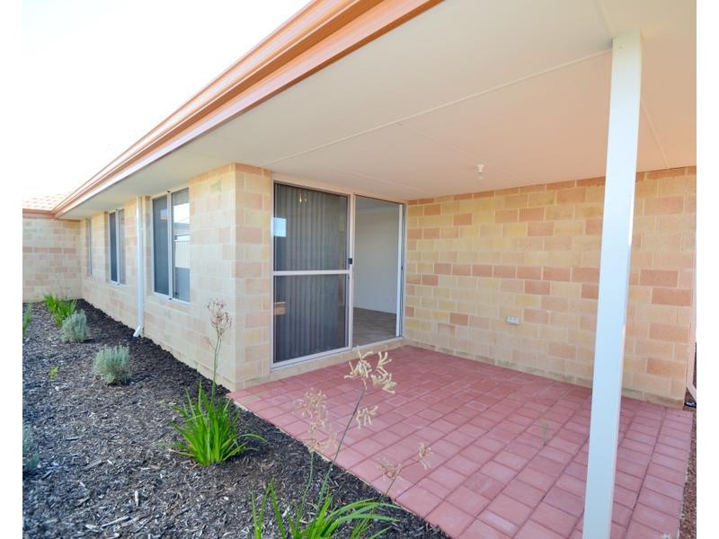 7 Friston St, Hilbert WA 6112