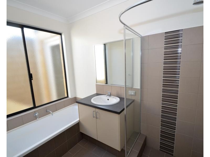 10A Calvert Loop, Hilbert WA 6112