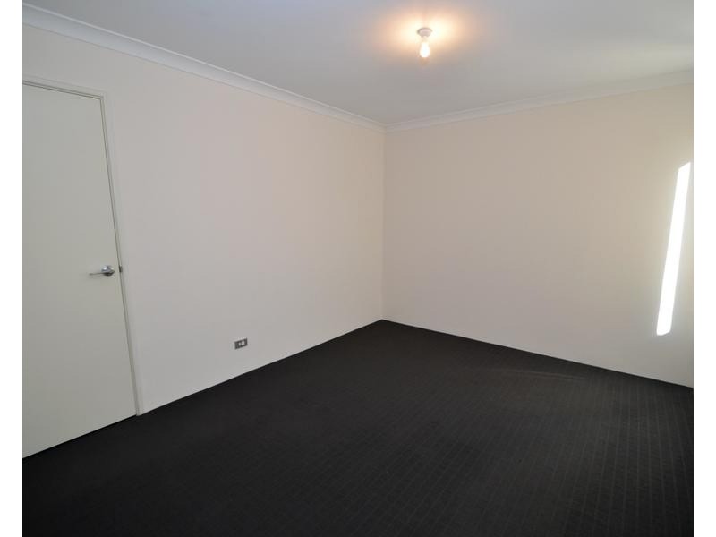 10A Calvert Loop, Hilbert WA 6112