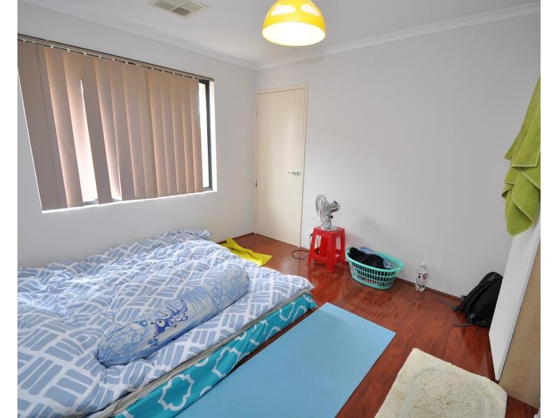 5 Scamills Rd, Pearsall WA 6065