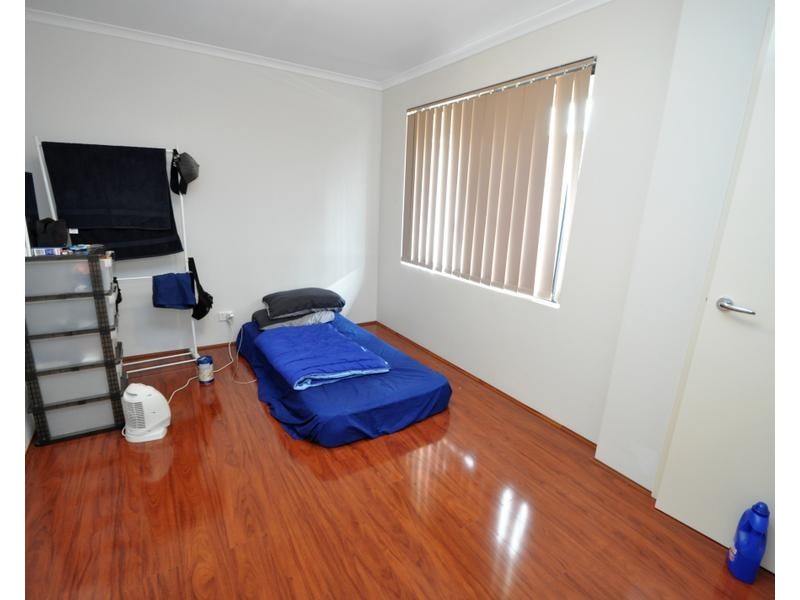 5 Scamills Rd, Pearsall WA 6065