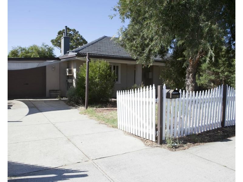 40A Bickley Road, Cannington WA 6107