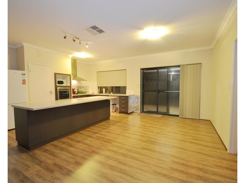 68 Kenton Way, Rockingham WA 6168