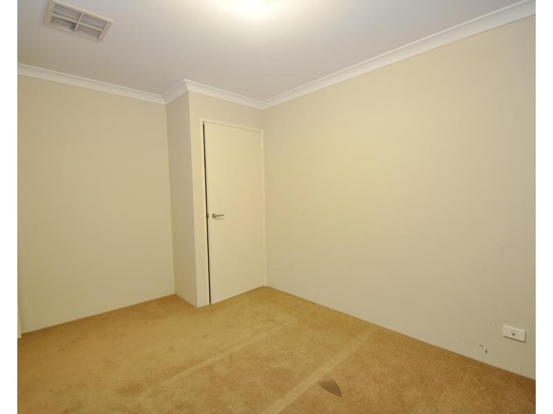 68 Kenton Way, Rockingham WA 6168