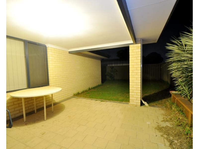 68 Kenton Way, Rockingham WA 6168