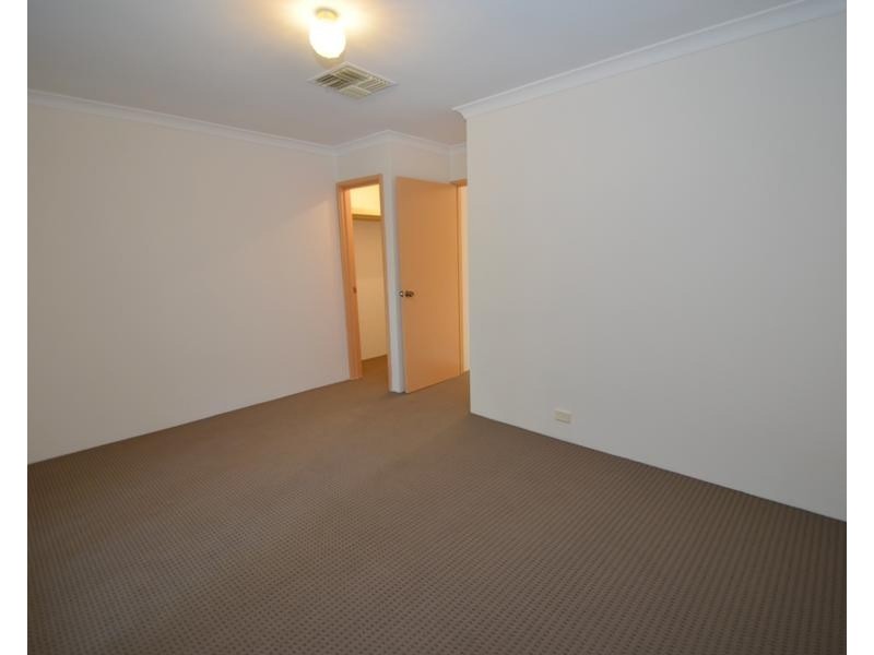 7/36 Swingler Way, Gosnells WA 6110