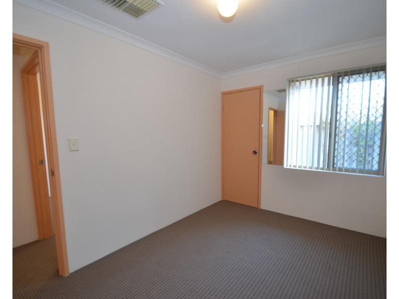 7/36 Swingler Way, Gosnells WA 6110