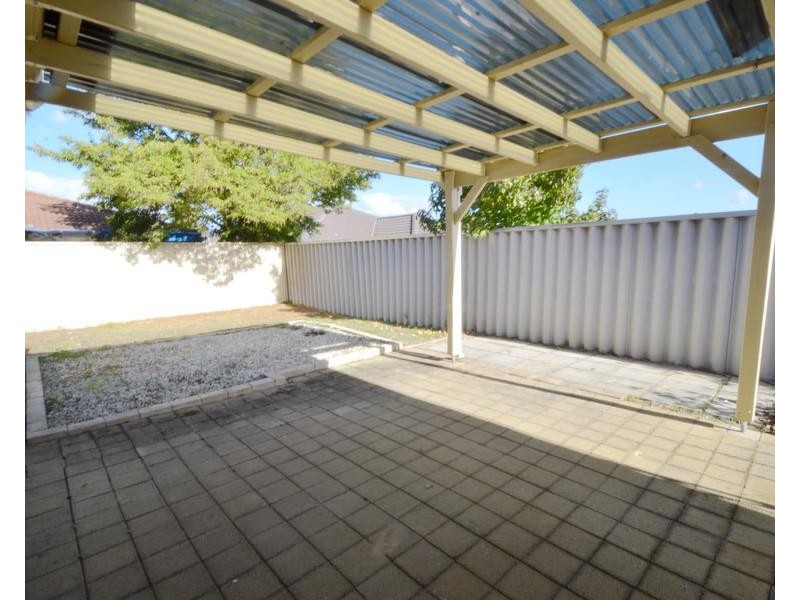 7/36 Swingler Way, Gosnells WA 6110