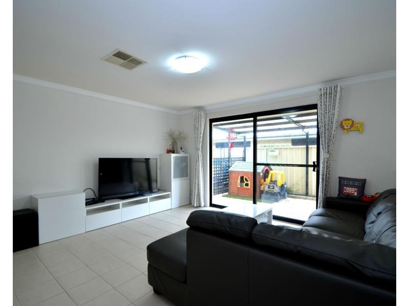 150 Boardman Rd, Canning Vale WA 6155