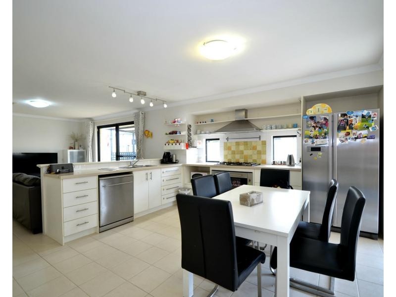 150 Boardman Rd, Canning Vale WA 6155