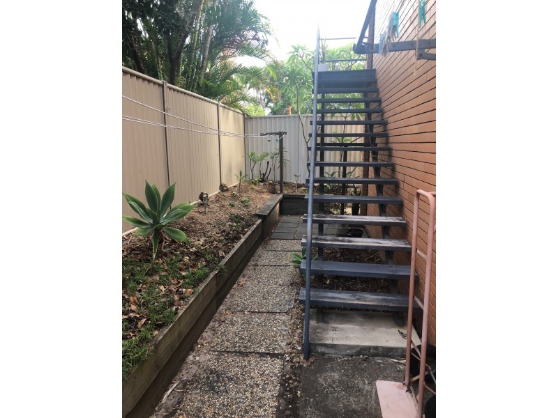 4/2317 Gold Coast Highway, Mermaid Beach QLD 4218