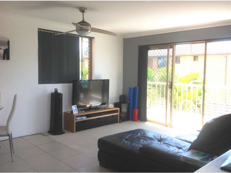 8/44 Ocean Street, Mermaid Beach QLD 4218