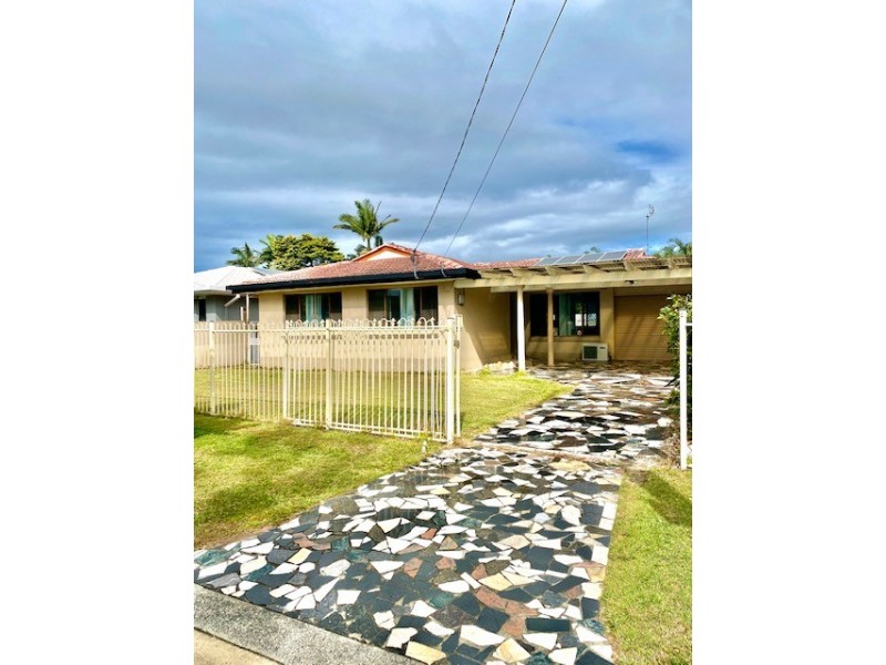 38 Coogeen Street, Bundall QLD 4217
