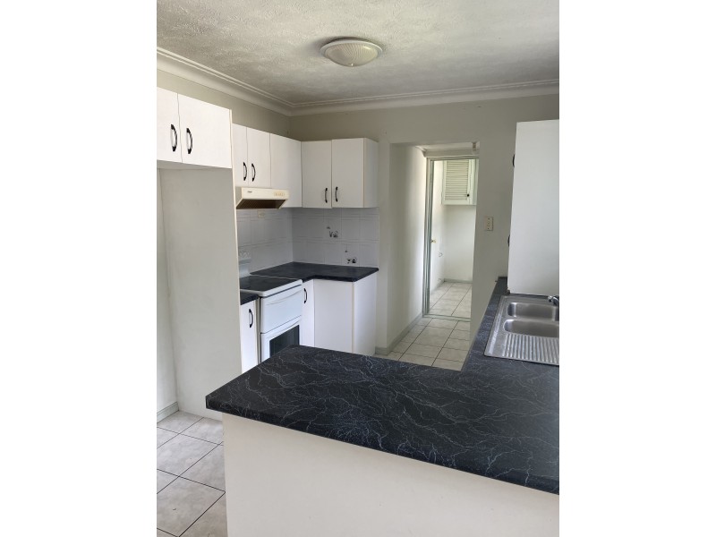 38 Coogeen Street, Bundall QLD 4217