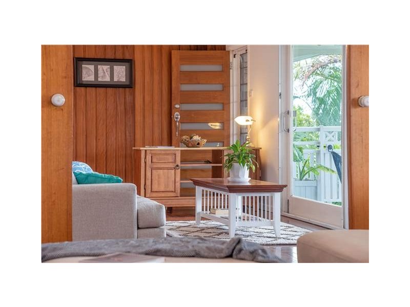 295 WHITEHILL ROAD, Flinders View QLD 4305