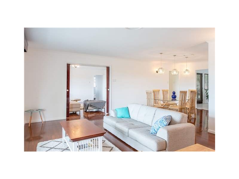 295 WHITEHILL ROAD, Flinders View QLD 4305