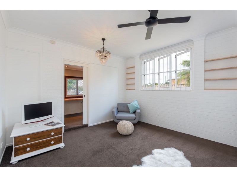295 WHITEHILL ROAD, Flinders View QLD 4305