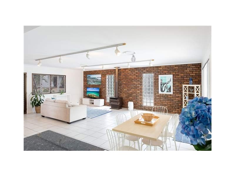 295 WHITEHILL ROAD, Flinders View QLD 4305