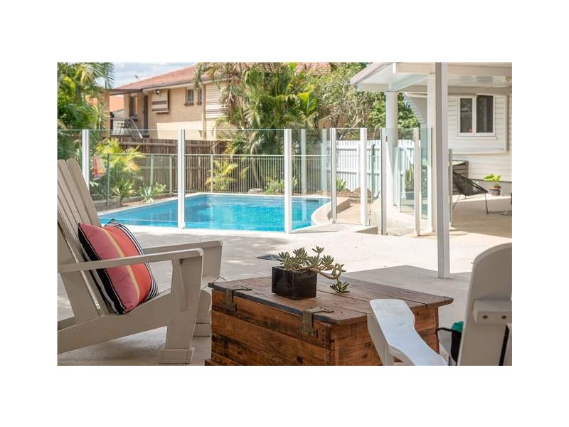 295 WHITEHILL ROAD, Flinders View QLD 4305