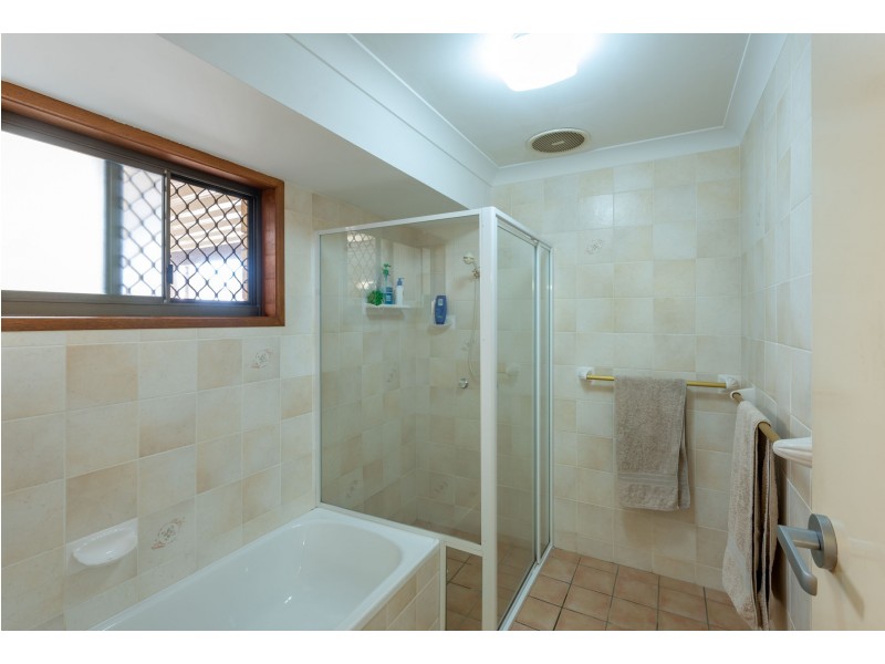 5 CEDAR COURT, Palm Beach QLD 4221