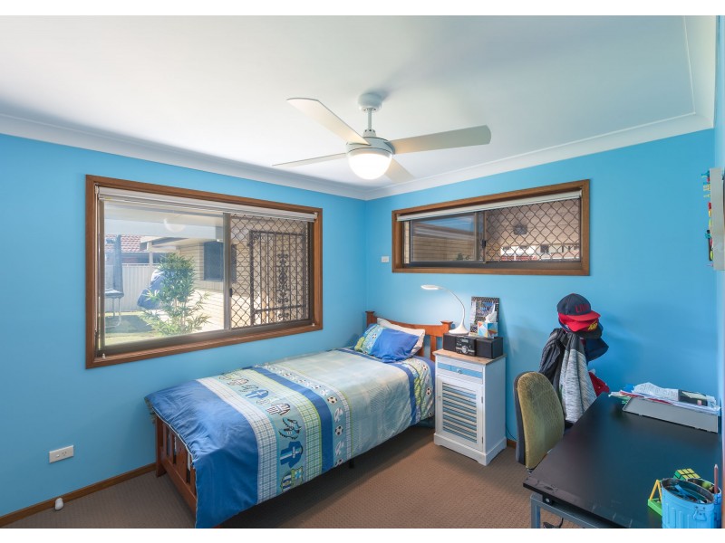 5 CEDAR COURT, Palm Beach QLD 4221