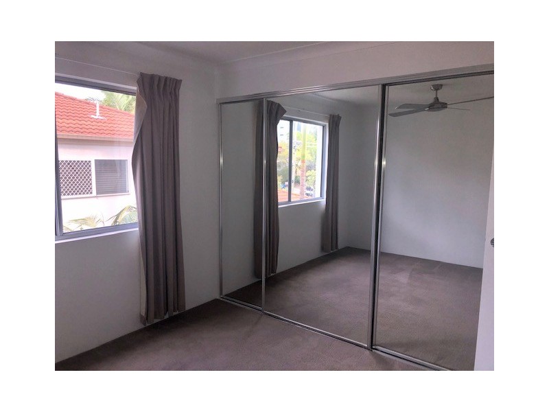 24 PROUD STREET, Labrador QLD 4215