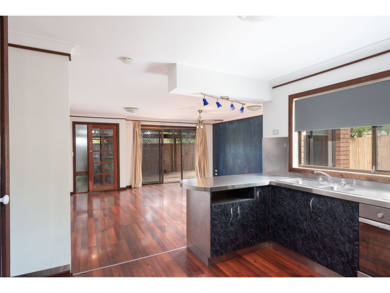 1/80 CHRISTINE AVENUE, Burleigh Waters QLD 4220