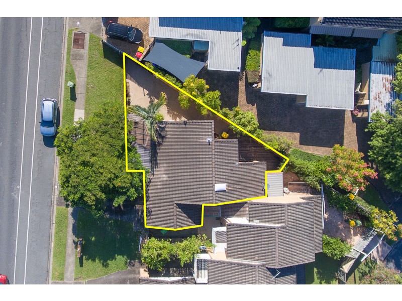 1/80 CHRISTINE AVENUE, Burleigh Waters QLD 4220