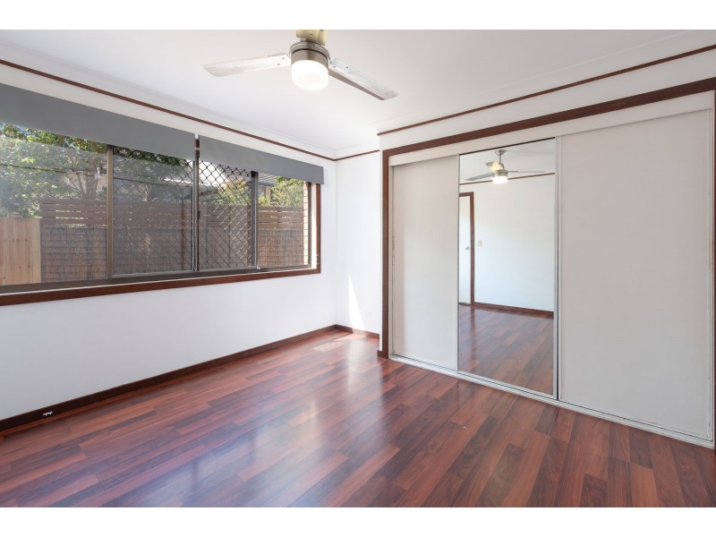 1/80 CHRISTINE AVENUE, Burleigh Waters QLD 4220