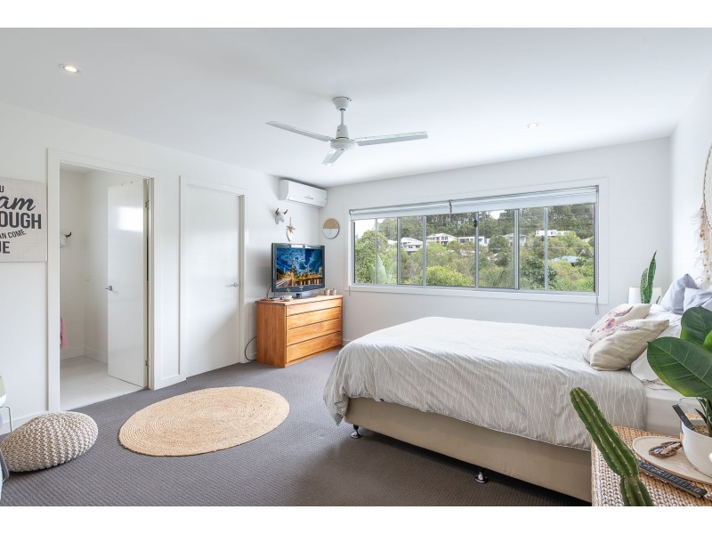 25 CULGOORA CRESCENT, Reedy Creek QLD 4227