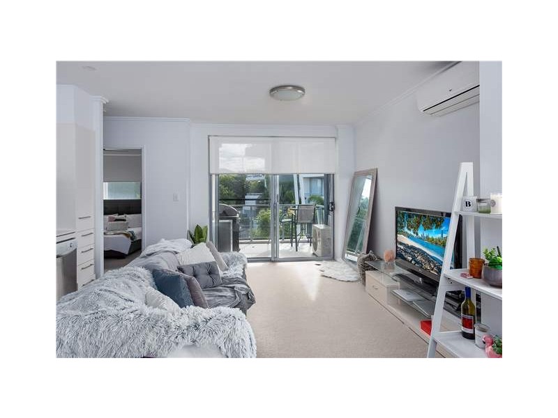 425/29-49 Varsity Parade, Varsity Lakes QLD 4227