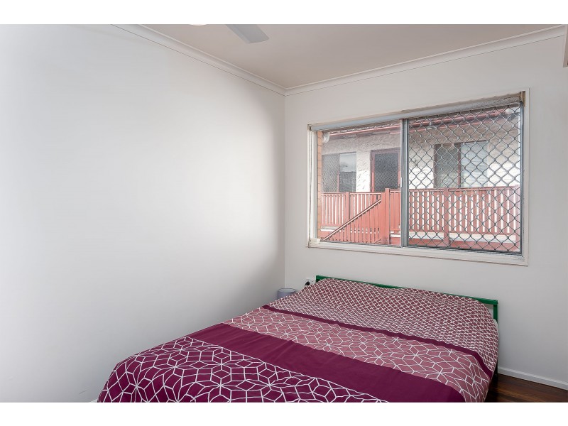 1/2317 Gold Coast Highway, Mermaid Beach QLD 4218