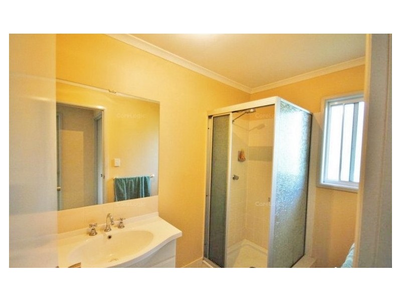 6 Silky Oak Crescent, Stapylton QLD 4207