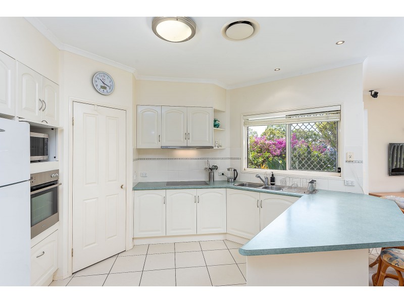 28 Sugargum Court, Molendinar QLD 4214