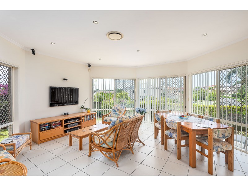 28 Sugargum Court, Molendinar QLD 4214