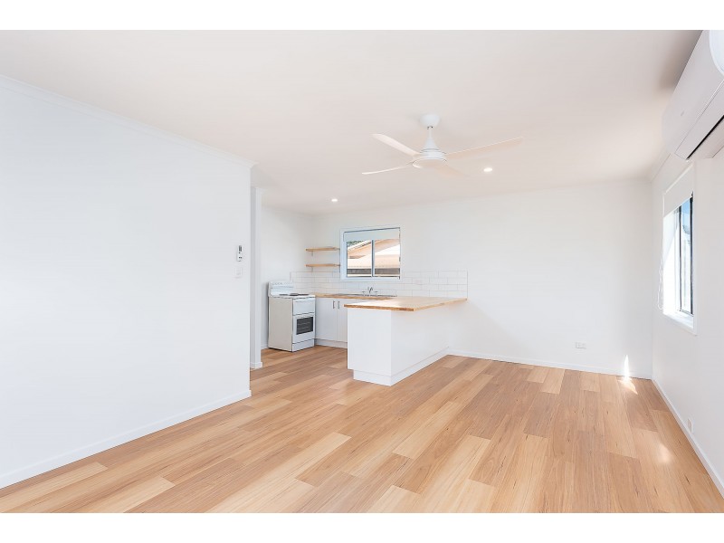 6 Silky Oak Crescent, Stapylton QLD 4207