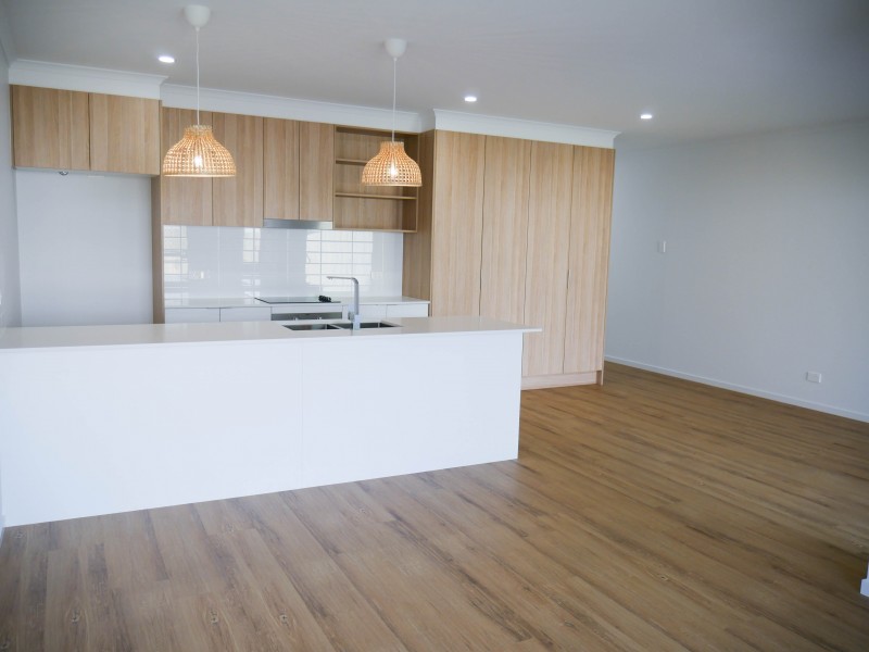 22 A Rosella st, Bongaree QLD 4507