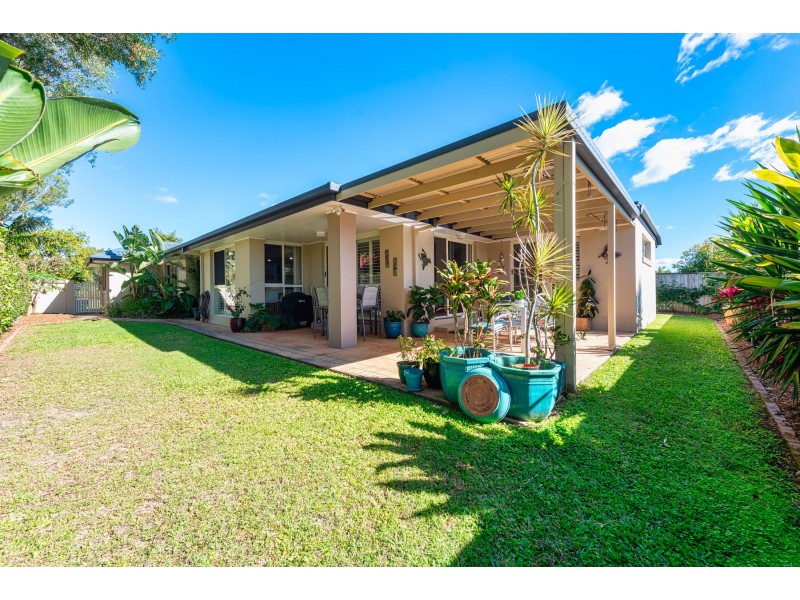 54 Sea Eagle Drive, Burleigh Waters QLD 4220