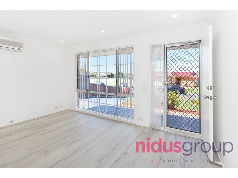 19 Alroy Crescent, Hassall Grove NSW 2761