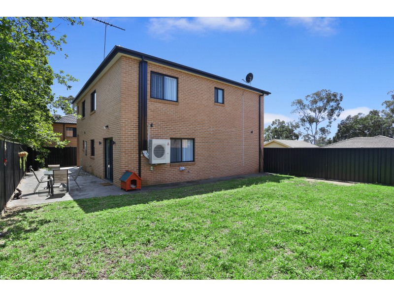 522 & 522A Woodstock Avenue, Rooty Hill NSW 2766