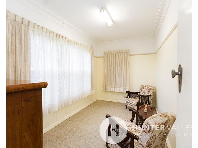 17 Irrawang St, Raymond Terrace NSW 2324