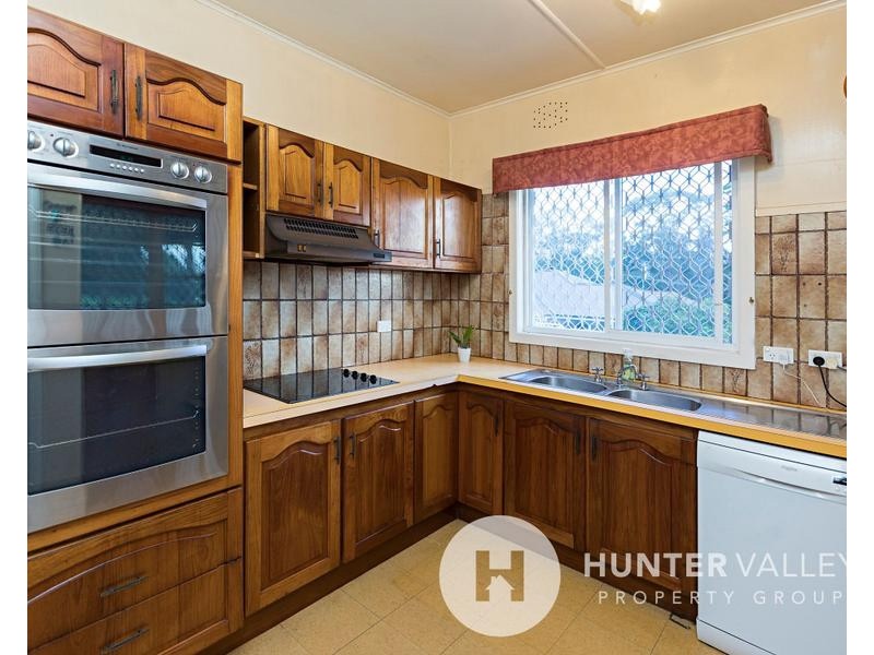 17 Irrawang St, Raymond Terrace NSW 2324