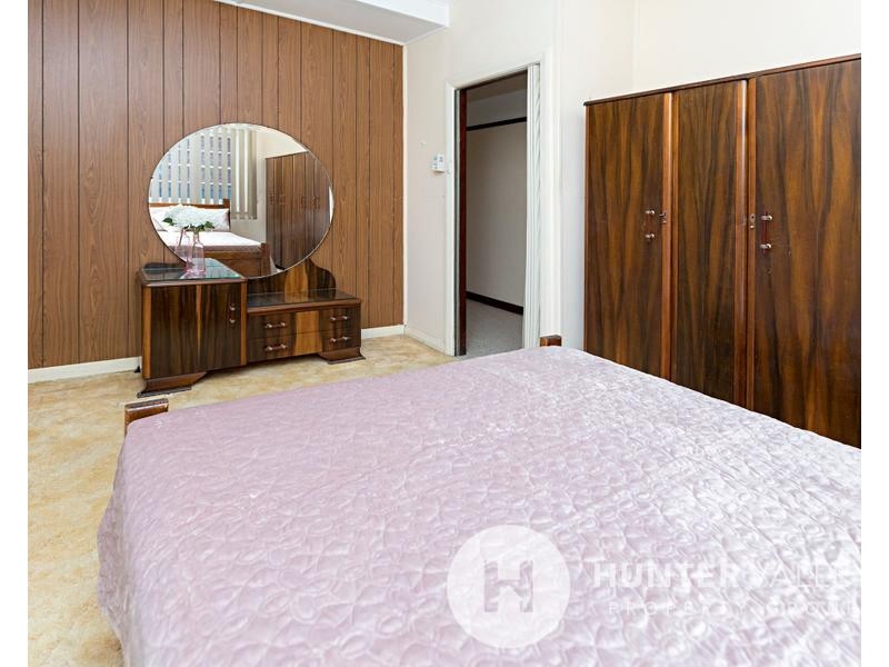 17 Irrawang St, Raymond Terrace NSW 2324