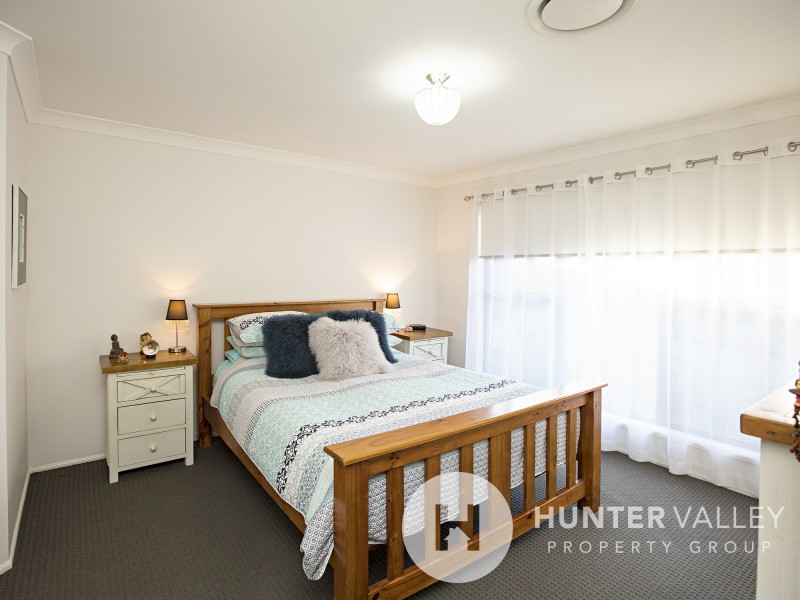 5 Ribbonwood Close, Largs NSW 2320