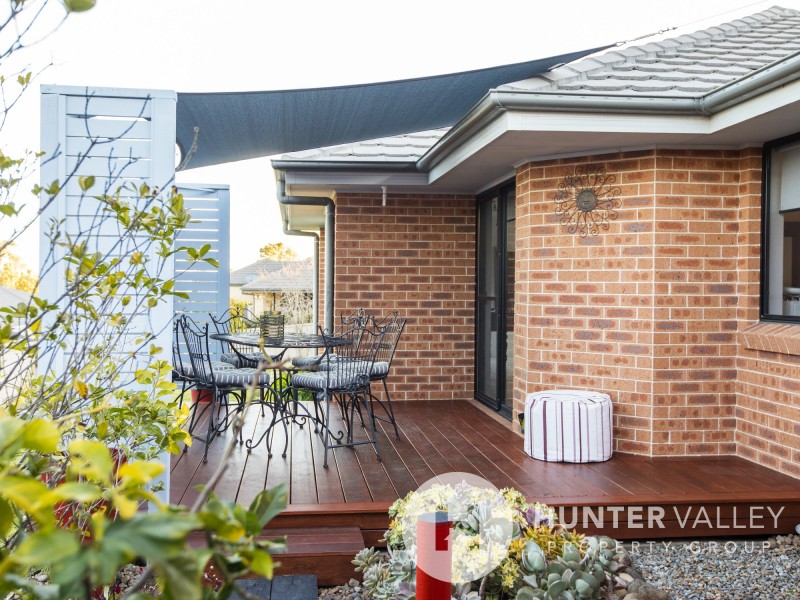 5 Ribbonwood Close, Largs NSW 2320